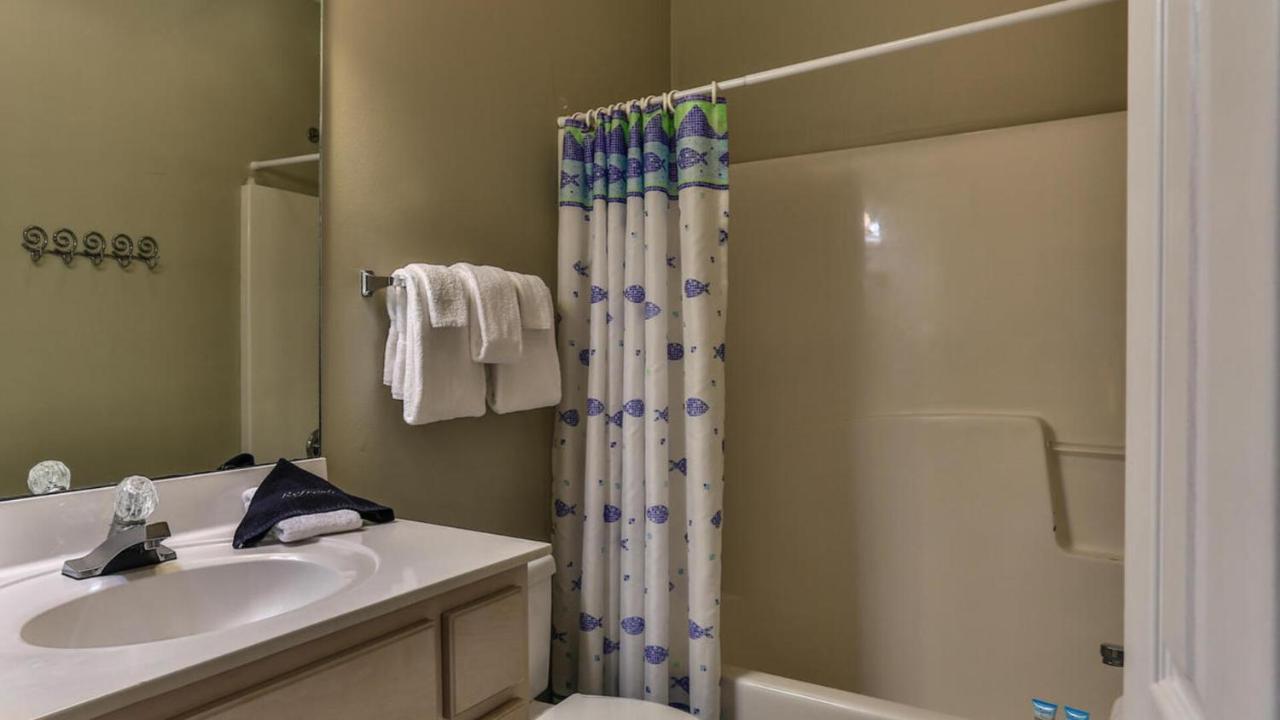 Biglows Bungalow - About A Quarter Mile To Private Neighborhood Beach Access, Pet Friendly, Community Pool Destin Exterior foto